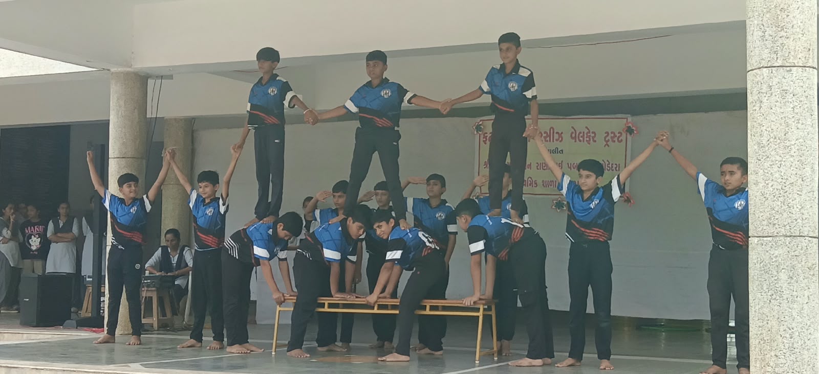 શ્રી ઇન્ટરનેશનલ મહેર સુપ્રીમ કાઉન્સિલ માર્ગદર્શિત ગ્રામ્ય વિસ્તારની ખાનગી પ્રાથમિક શાળાઓમાં ૮૦મા સ્વતંત્રતા દિવસની ભવ્ય ઉજવણી